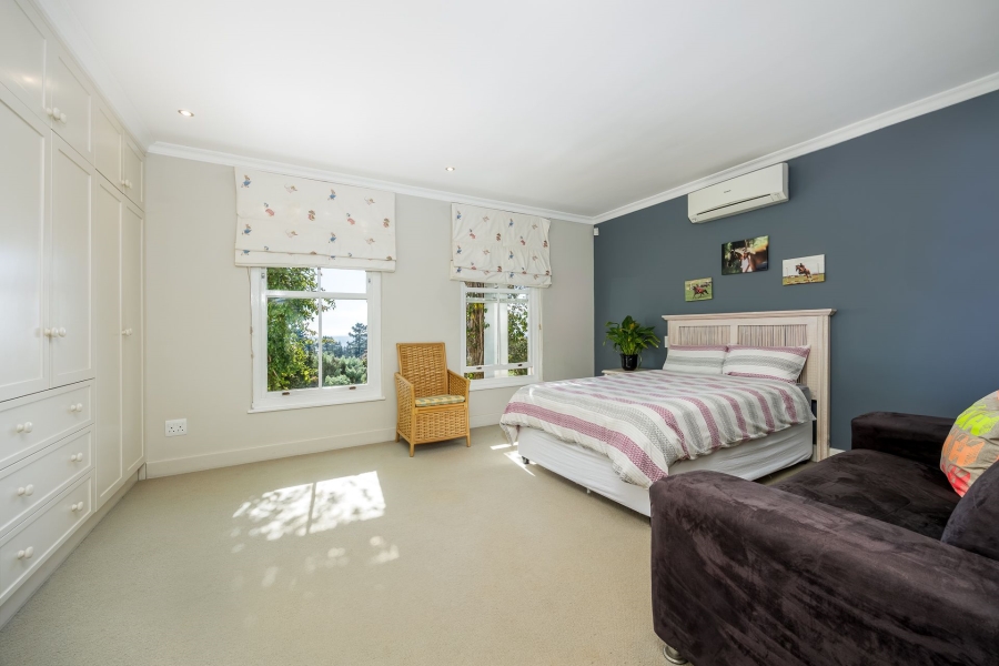 5 Bedroom Property for Sale in Stellenbosch Farms Western Cape